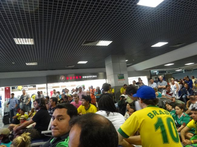 かなりの人が見ていた