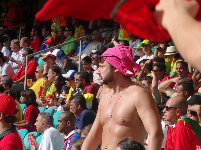 ポルトガルサポーター<br />不機嫌になり始める