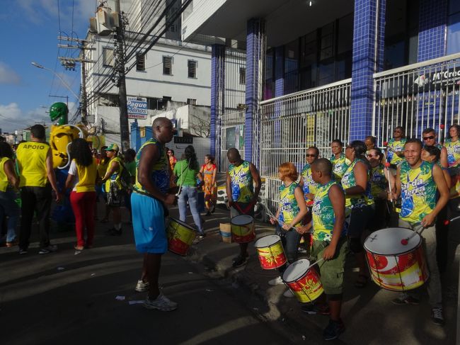 とおりのサンバ隊