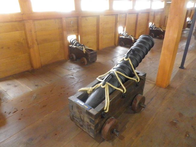 亀甲船内の展示品