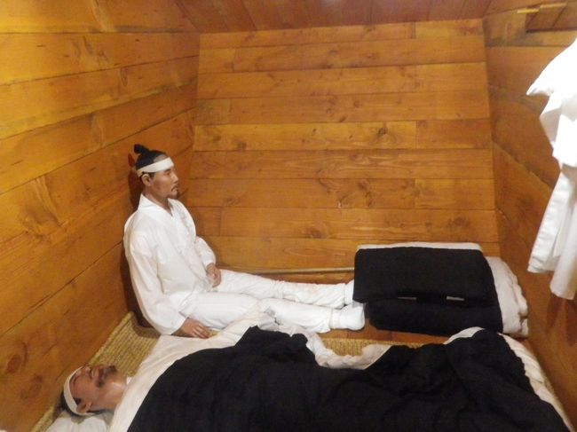 亀甲船内の展示品