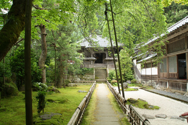 大安禅寺　阿吽庭と開基堂