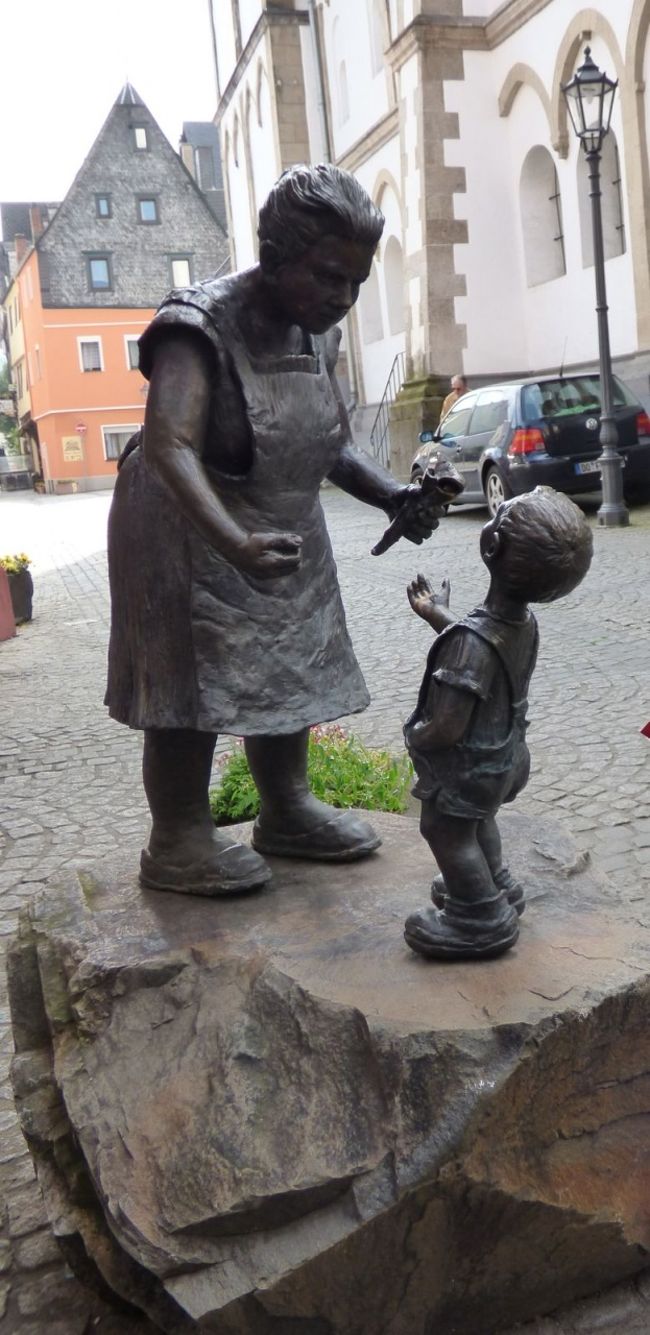 おや？何を意味しているんですかね、これって。