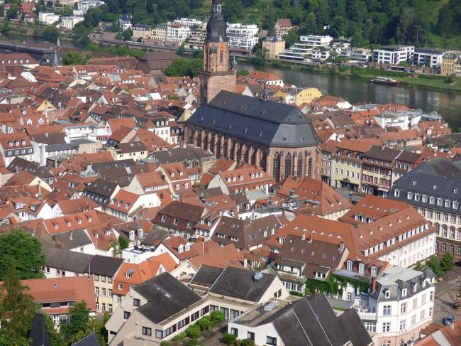 観光客を集めるのは一大産業ですから、これを実に真面目に実行していることに頭が下がりますねぇ。ドイツ人はひたむきですなぁ。