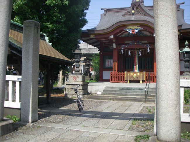 少し北へ走ると大森神社です。