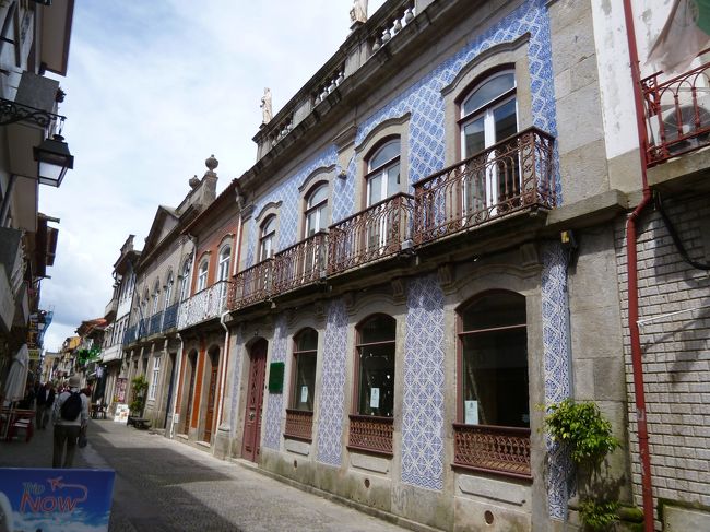 普通の家もアズレージョ。