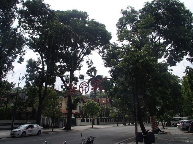 電飾が・・・夜に通ると綺麗でしょうねvv