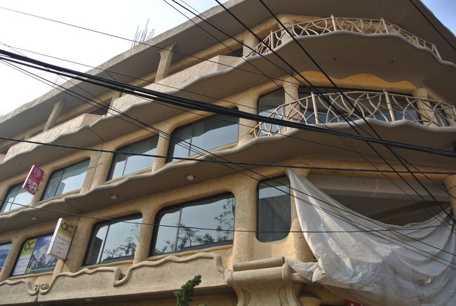 バルセロナっぽい建物。