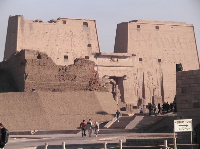 ホルス神殿に到着しました。