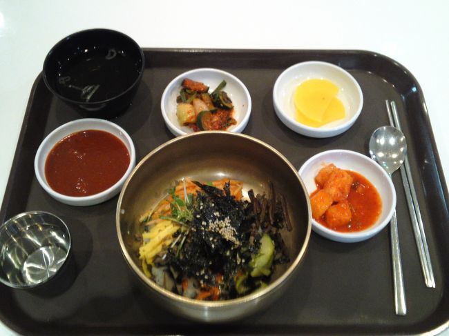 全州ピビンパッ8000w。<br />このカクテキがニンニク効いてて辛い！とてもおいしいです。<br />お土産に欲しいな。