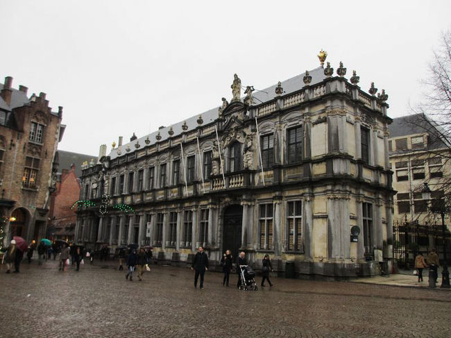 これは何だろう？<br />今となっては、どの方角を撮った物なのかも良くわからず(^-^;