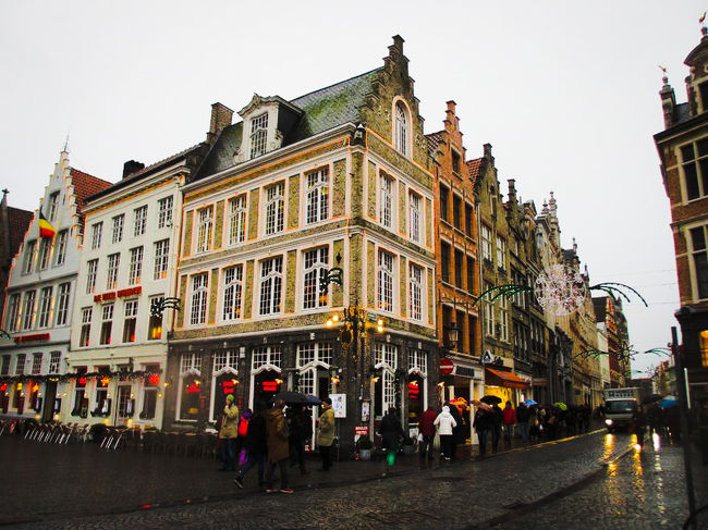 街並みは本当に素敵で、また機会があれば、晴れた日に歩いてみたいものです(^-^;