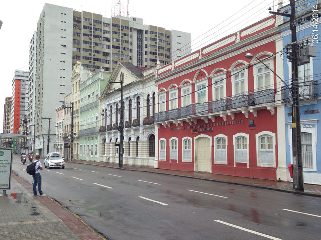 同上。近くから見た様子。塗装はきれいですが。