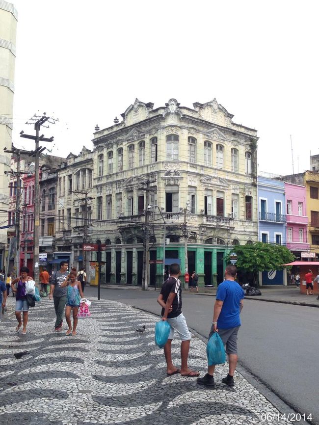 本当に昔のままの建物。これは何の建物だったのだろう。