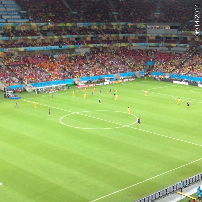 これ以後写真がありません。日本バテるの早すぎました。本田のゴールはすごかったのですが。これで持ちこたえてたら彼も有言実行のヒーローになれたのに。