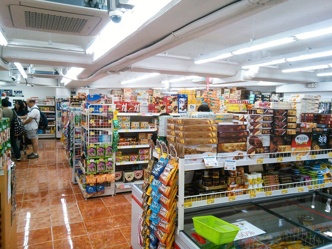 食品から生活雑貨まであって便利だと思います！