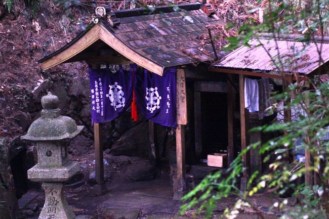 弘法大師の作と伝えられる「虚空蔵菩薩」<br />その空間は、普段身を置けない様な、一段と空間の息遣いが変わる様な感覚となります。<br /><br />奈良都旅・宿坊でお世話になった「弘仁寺」様の魅力紹介の御紹介編でした。<br />つづく・・・