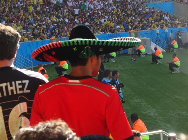 メキシコ人か？<br />ソンブレロ