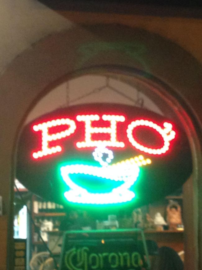 お支払のTOTALは４人で、$81.22でした。