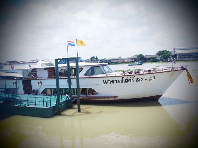 帰りはチャオプラヤクルーズでバンコクへ帰ります