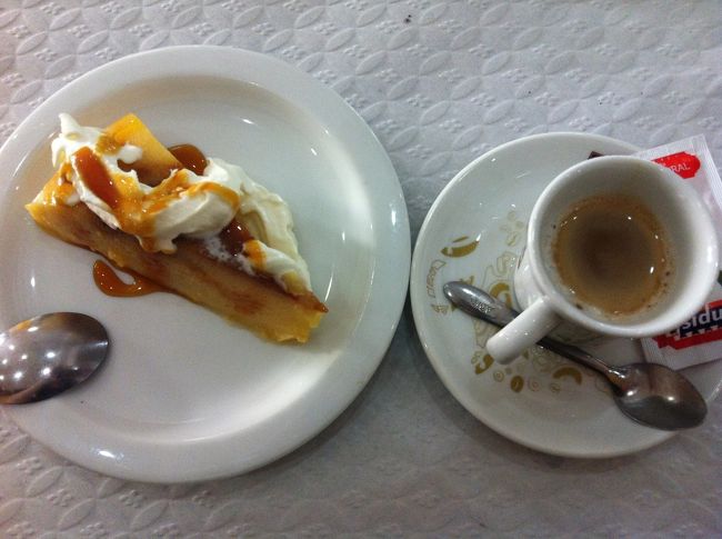 プリンにコーヒー。これも美味しかった。