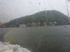 ジェットクルーズ三方五湖の日向湖を除く4湖を巡ります。生憎の雨で残念でした