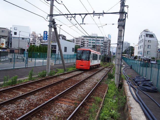 現在10時半。<br /><br />友達と落ち合う王子駅に向かうには丁度良い時間になりました。