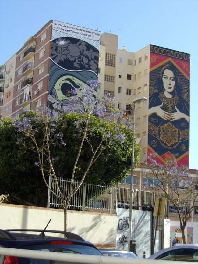 建物に描かれた絵