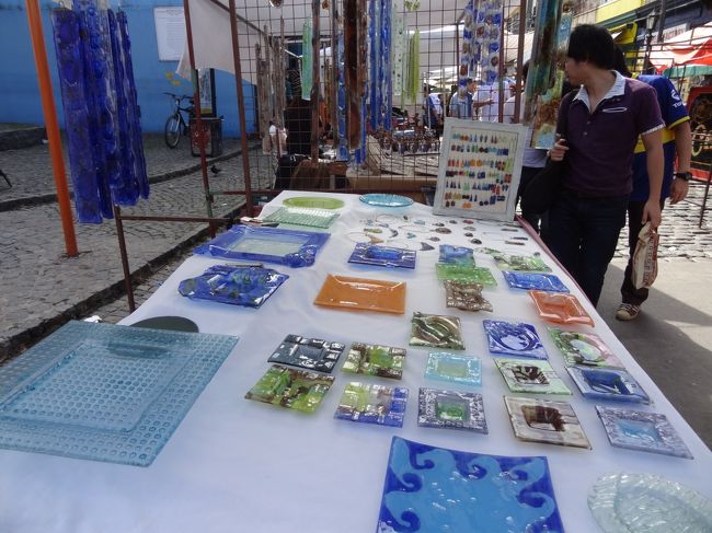 ガラスのお皿がきれい。