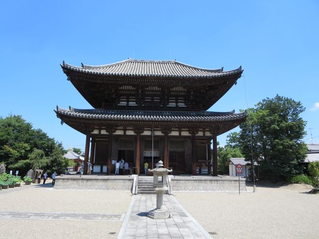 重要文化財の本堂です。