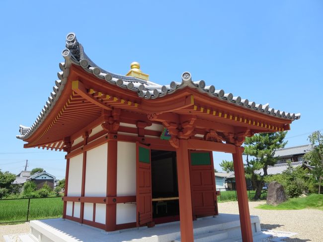 では、行基堂にお別れして、蓮のお花を見にいくことにします♪