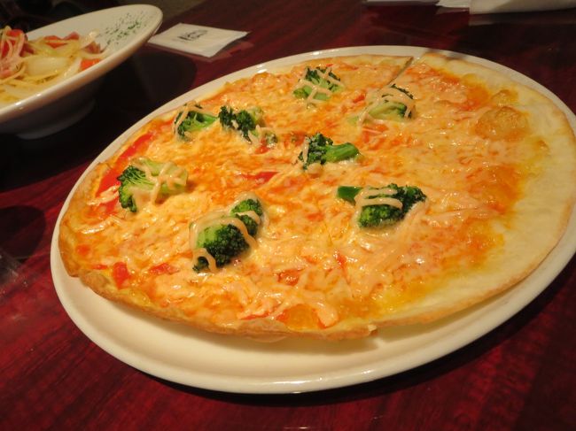 ピザ、クリスピーでおいしかったです♪