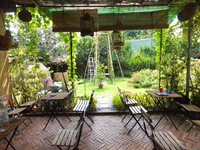 【Ｋｕ　ｏｉ　Ｑｕａｎ】<br /><br />　正面にブランコ<br />　