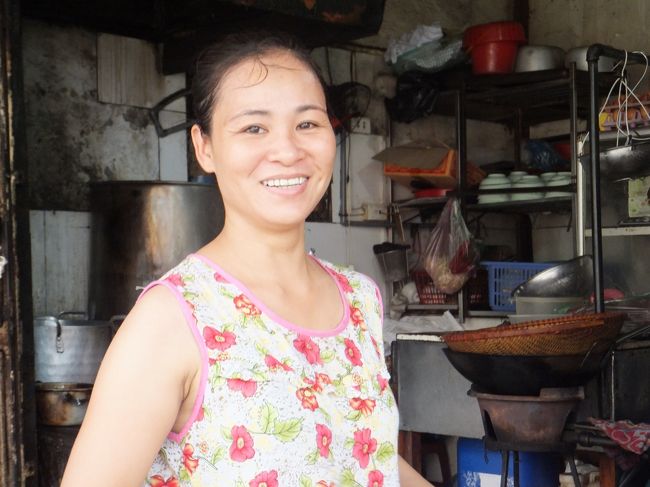 ハノイ・タイ湖<br />【ＰＨＯ　ＨＯＣ】フォー屋さんの方です<br /><br />ここでは、フォーボーを頂きました<br /><br />【ＰＨＯ　ＨＯＣ】の詳細は【食事編】で<br />http://4travel.jp/travelogue/10911601