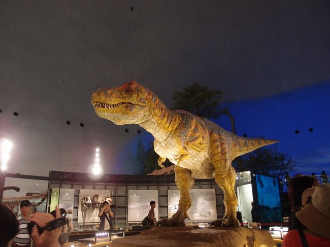 ティラノサウルス