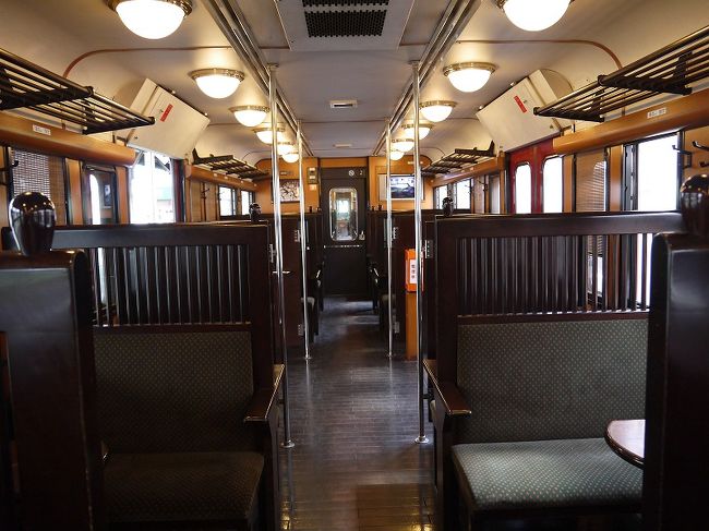 こちらがしんぺい号の内部<br /><br />はやとの風よりシックな感じです。