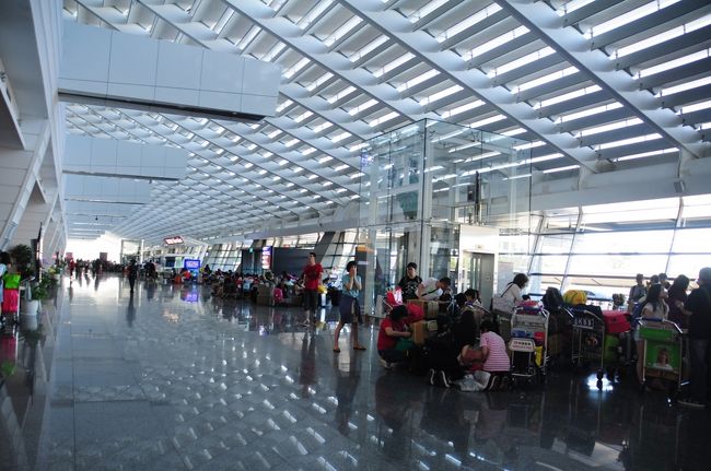 1時間くらいで到着。<br /><br />○　桃園空港