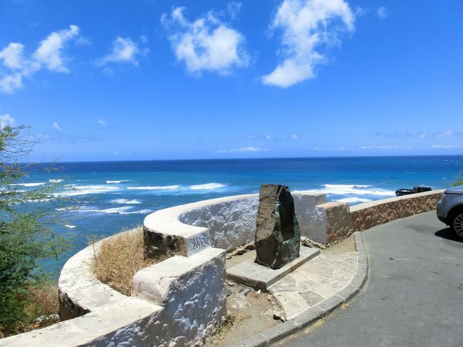 　見渡す限りの青い海と青い空