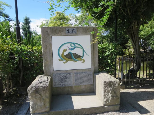 東の東大寺、西の西大寺、と言われるほど、広い境内だったそうです。<br /><br />玄武の石碑<br />