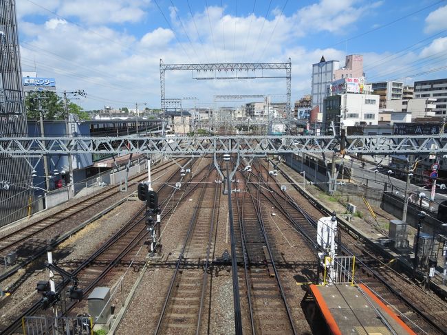 こんな感じです♪<br /><br />お昼前の、電車の少ない時間だったのが、残念・・・・・。