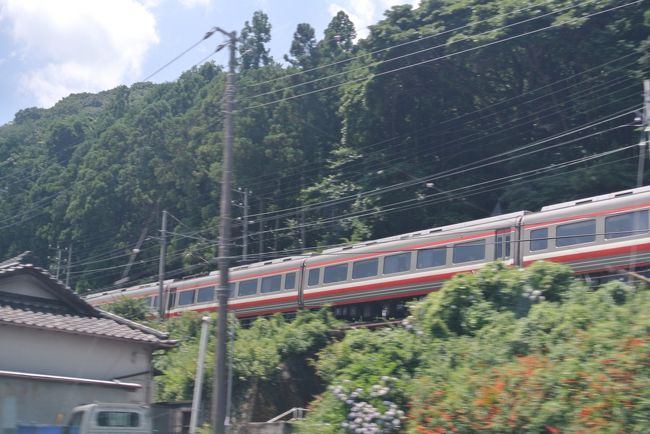 あ、ロマンスカー！<br />いい響きの電車だよねー