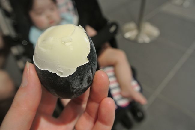 中は白いんだね<br /><br />うん、うまいうまい♪