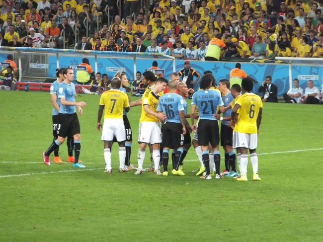 ブラジルｗ杯 現地参戦の旅 ２ 熱狂のブラジル劇的勝利 マラカナンでコロンビアｖｓウルグアイ観戦 そしてコルコバードの丘へ リオデジャネイロ ブラジル の旅行記 ブログ By がりさん フォートラベル