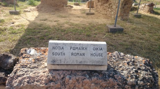 へファイトス神殿の南側