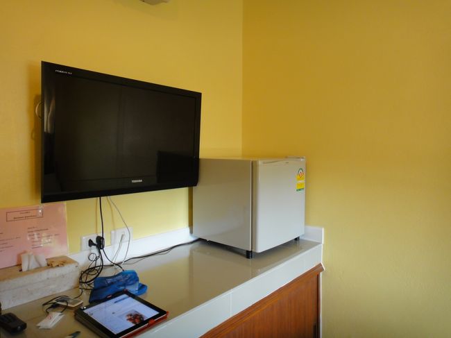 エアコン、シャワー・トイレ付、冷蔵庫、TV完備です。