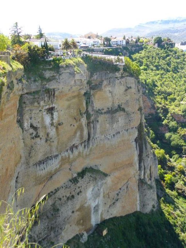 公園から見えるロンダの風景
