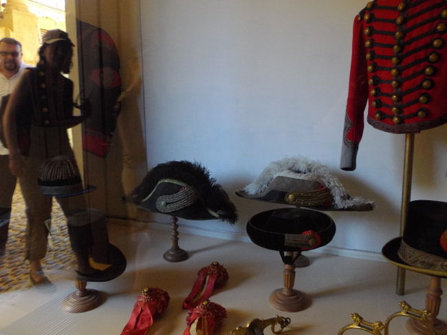 闘牛場内の博物館<br />展示物