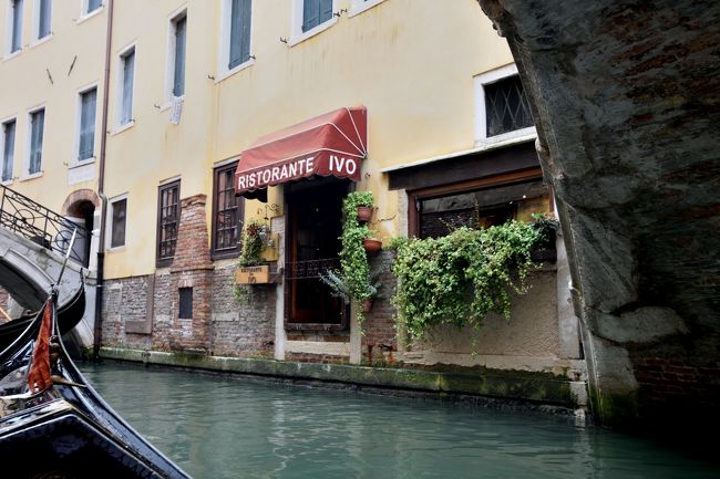 このホテルは、直接、水上バスに乗れるようです。