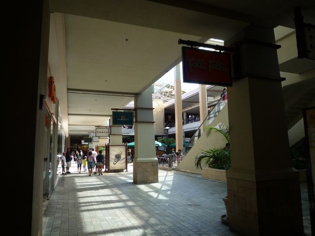 アラモアナセンターをちょこっとだけ見て