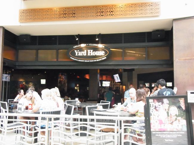 ヤードハウスに行きました。ハッピーアワーになんとか間に合う。